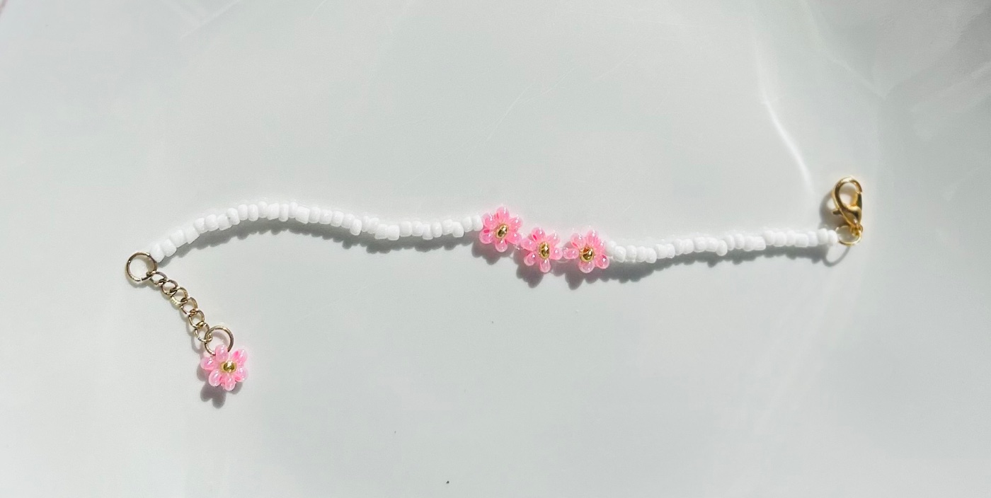 Plain three flower bracelet – Pink and white